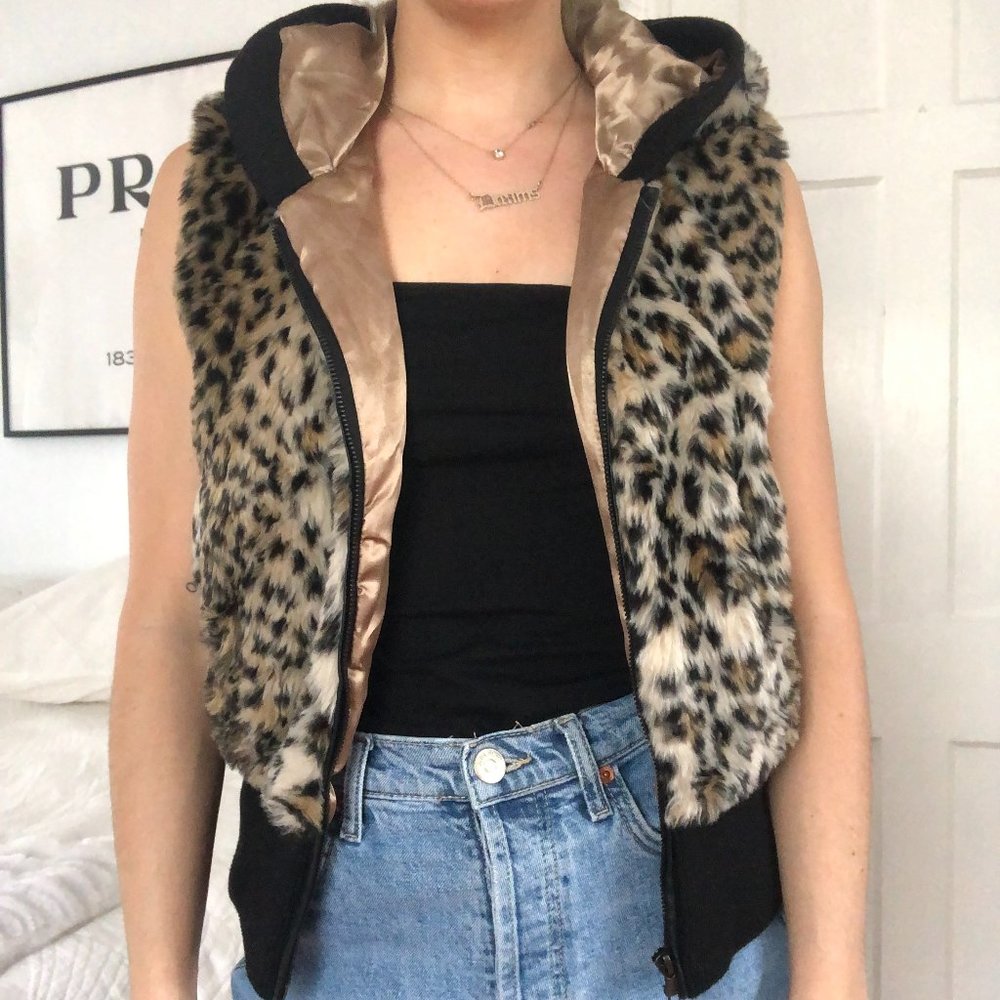 Leopard Print Faux Fur Hooded Vest